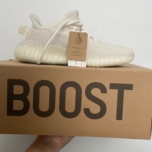 Yeezy Boost 350 V2 BONE